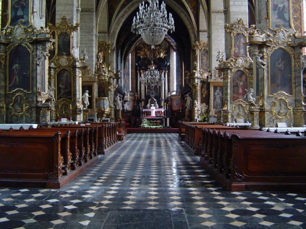 Wnętrze katedry w Sandomierzu